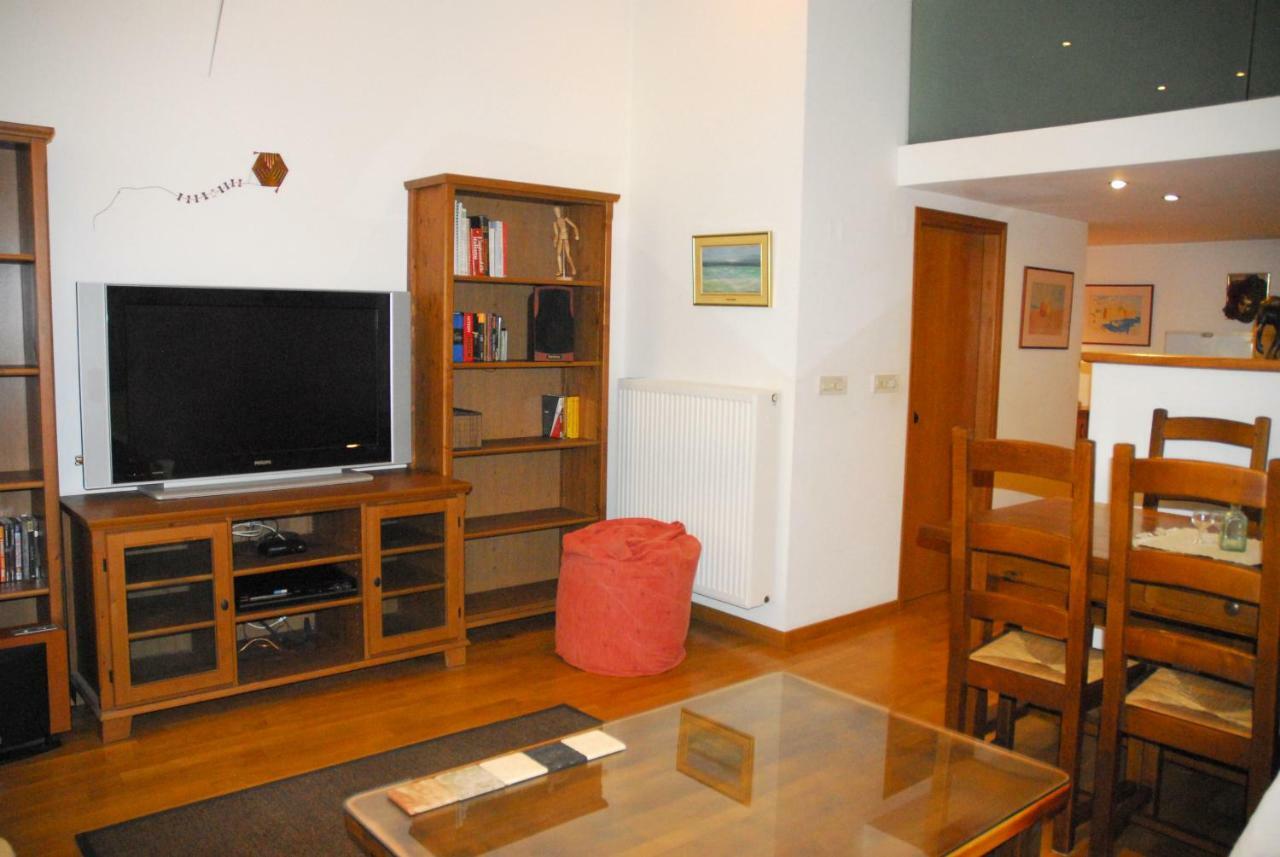 דירות הרקליון Luxurious Loft With Jacuzzi מראה חיצוני תמונה