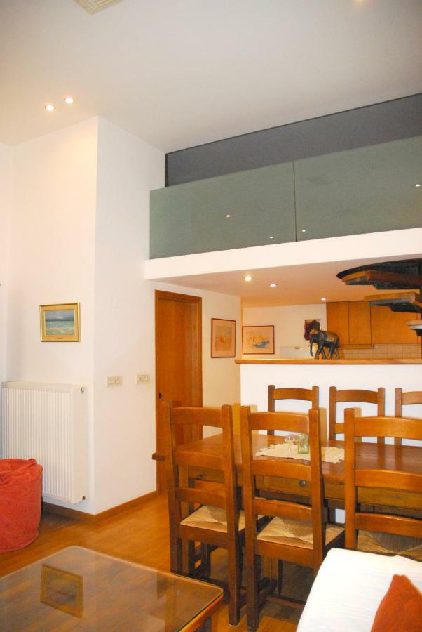 דירות הרקליון Luxurious Loft With Jacuzzi מראה חיצוני תמונה